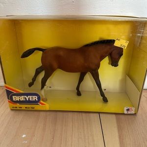 Breyer #892 Tara Dappled Bay Cantering Welsh Hunter Pony